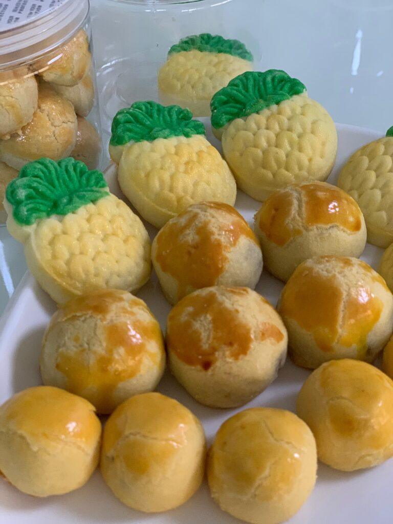 Pineapple tarts